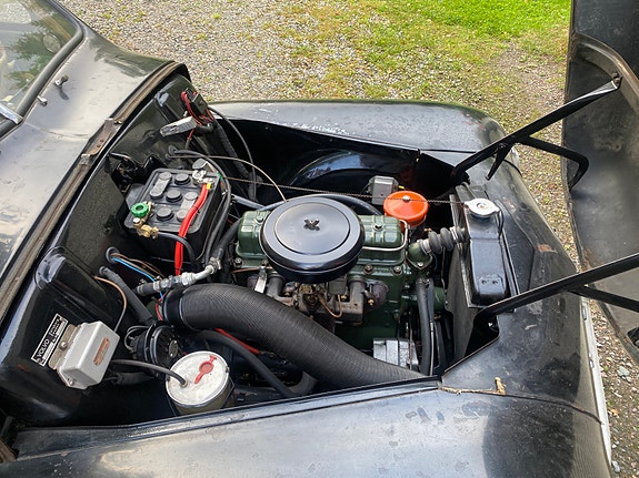 Volvo PV 7 of 14