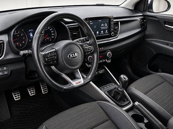 Kia Rio 10 of 12