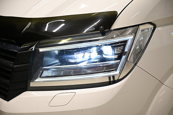 Volkswagen Crafter 17 of 30