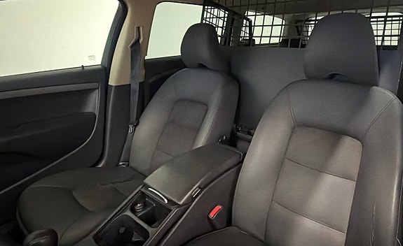 Volvo V70 10 of 10