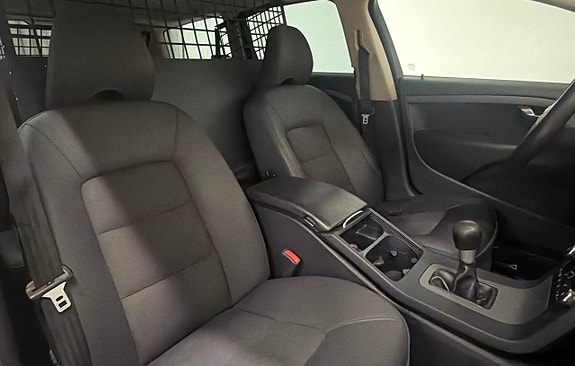 Volvo V70 9 of 10