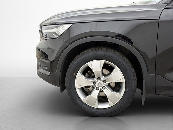 Volvo XC40 29 of 30