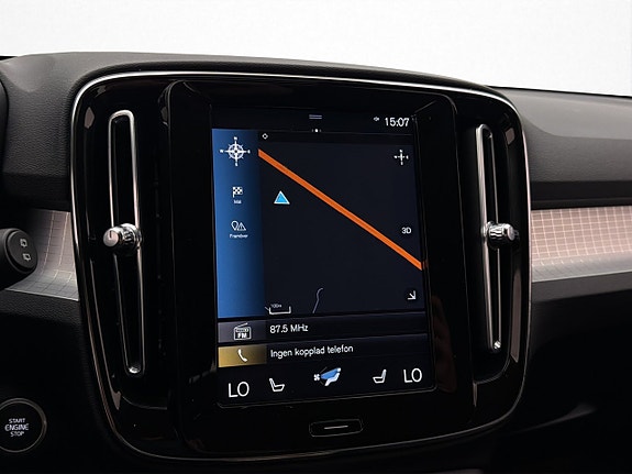 Volvo XC40 23 of 30