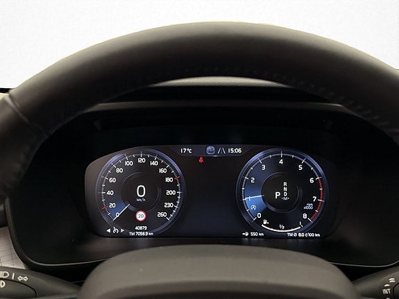 Volvo XC40 16 of 30
