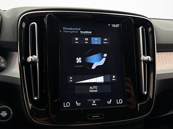 Volvo XC40 20 of 30