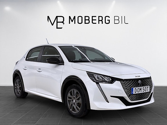 Peugeot e-208 4 of 15