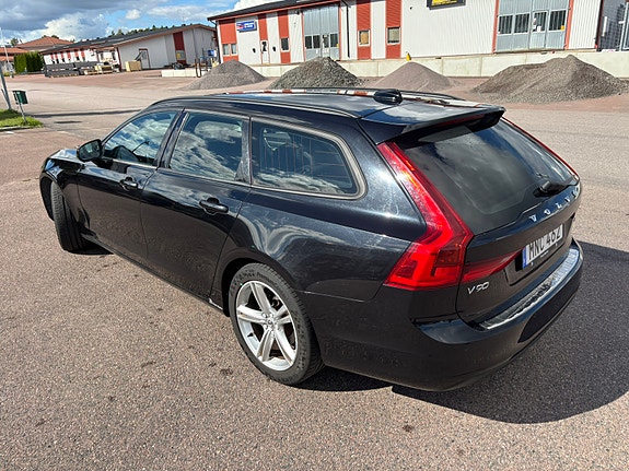 Volvo V90 4 of 8