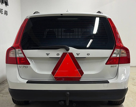 Volvo V70 6 of 10