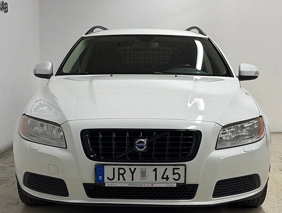Volvo V70 5 of 10