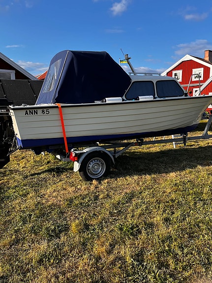 Solvigg 18, Mercury 50 HP med besiktigat 80 släp 8 of 10