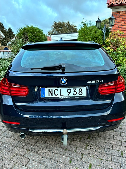 BMW 320d 9 of 9