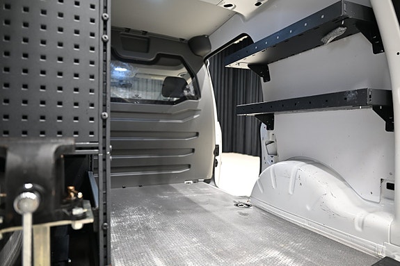 Volkswagen Caddy 11 of 30