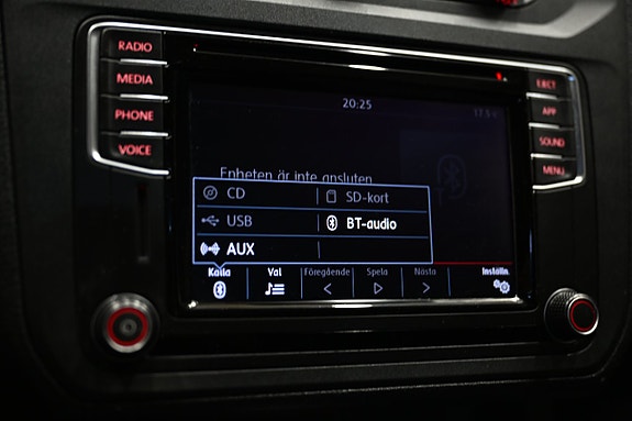 Volkswagen Caddy 27 of 30
