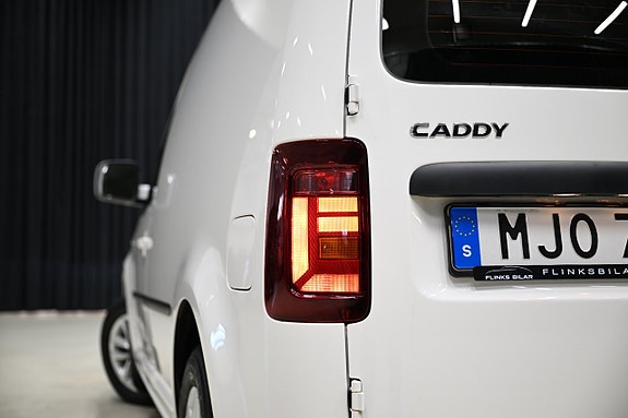 Volkswagen Caddy 17 of 30