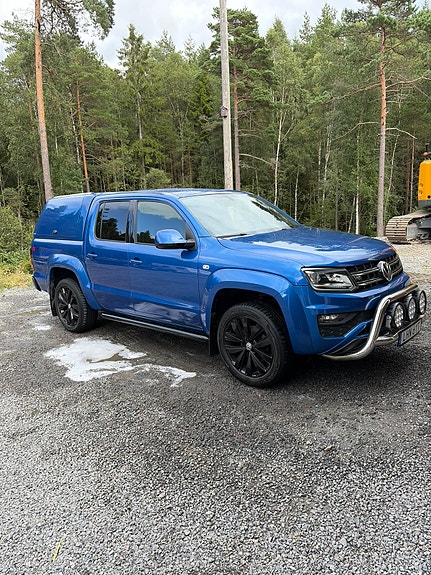 Volkswagen Amarok 2 of 2