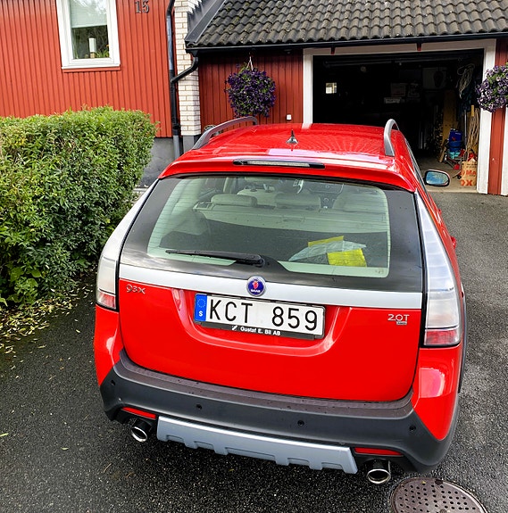 Saab 9-3X 2 of 8