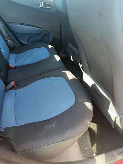 Hyundai i10 11 of 15