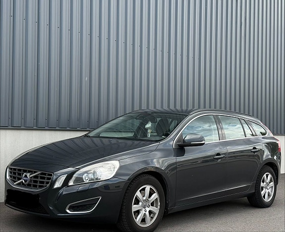 Volvo V60 3 of 13
