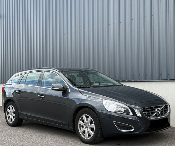 Volvo V60 5 of 13
