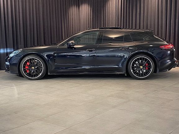Porsche Panamera GTS 3 of 30