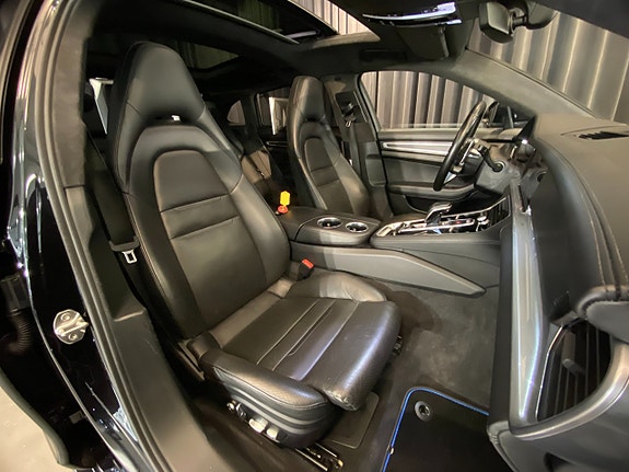 Porsche Panamera GTS 9 of 30