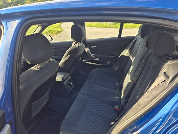 BMW 118d 12 of 12