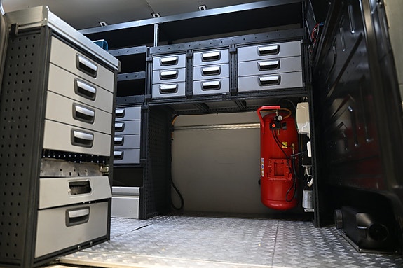 Volkswagen Crafter 19 of 30