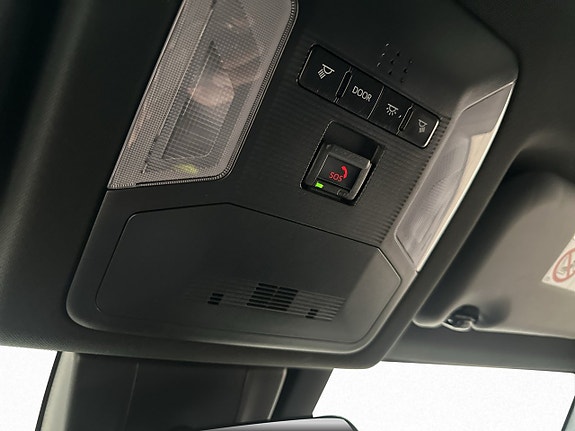 Toyota RAV4 26 of 30