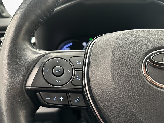 Toyota RAV4 18 of 30