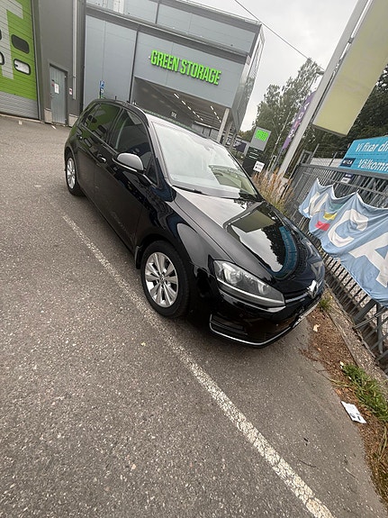 Volkswagen Golf VII 5 of 15