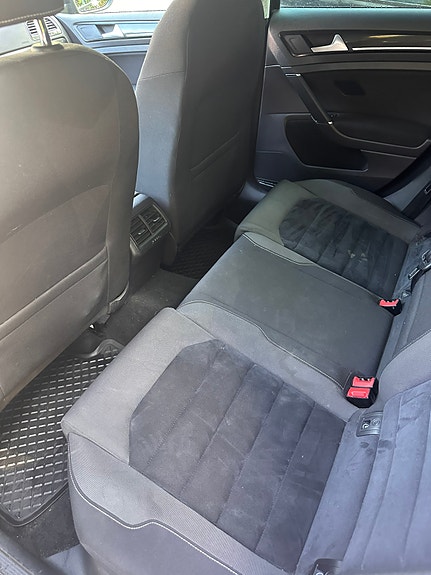 Volkswagen Golf VII 13 of 15