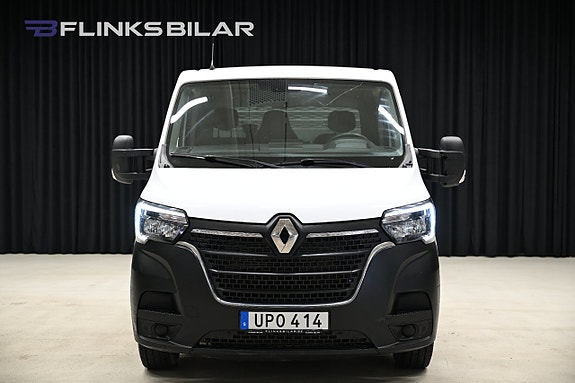 Renault Master 12 of 24