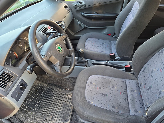 Skoda Fabia 8 of 8