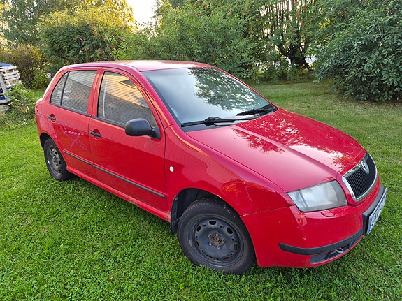 Skoda Fabia 3 of 8