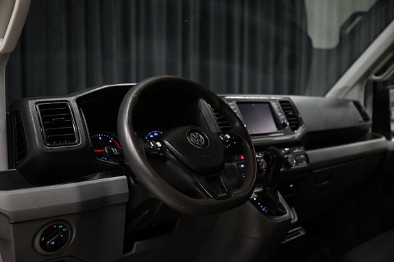Volkswagen Crafter 17 of 30