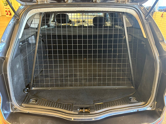 Ford Mondeo 7 of 10