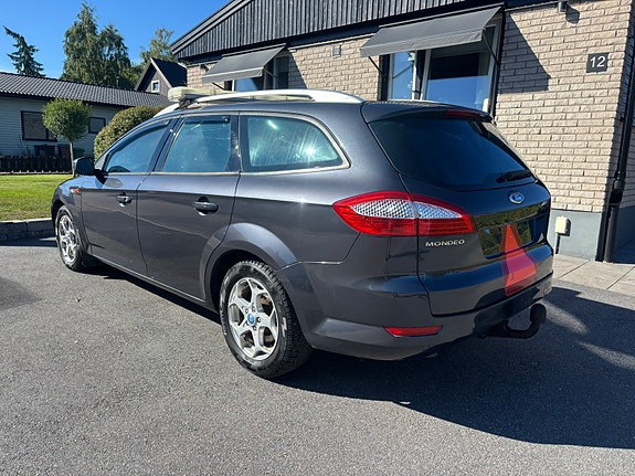 Ford Mondeo 2 of 10