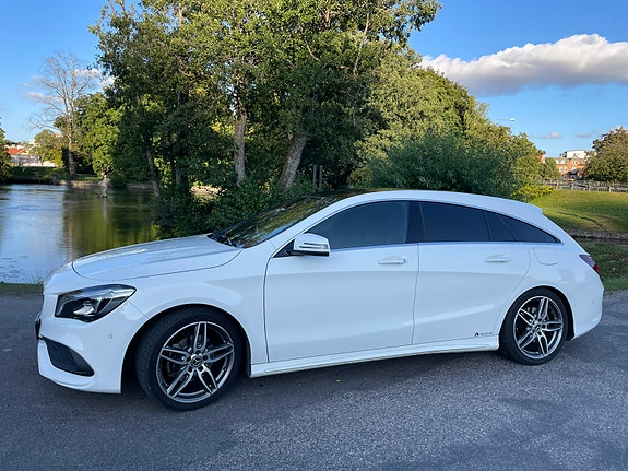 Mercedes-Benz CLA200 8 of 9