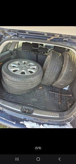 Toyota Avensis 3 of 4