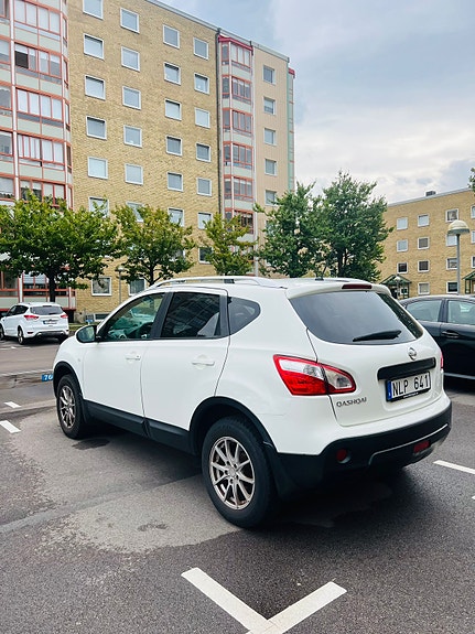 Nissan Qashqai 4 of 7