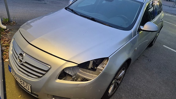 Opel Insignia 2 of 16