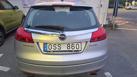 Opel Insignia 3 of 16