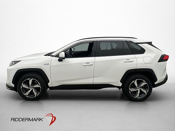Toyota RAV4 6 of 30