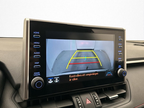 Toyota RAV4 17 of 30