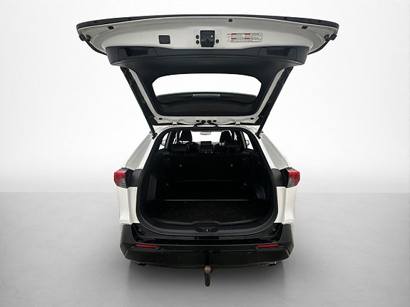 Toyota RAV4 9 of 30