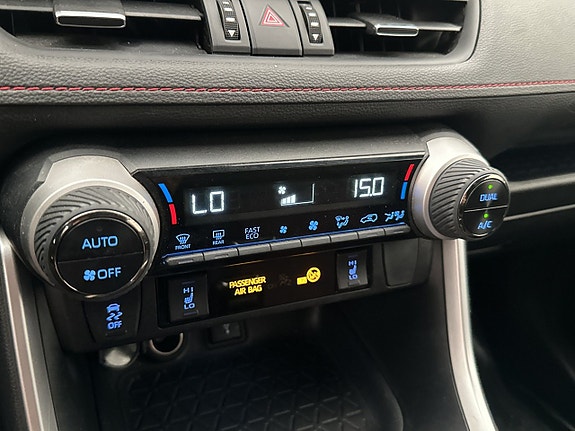 Toyota RAV4 20 of 30
