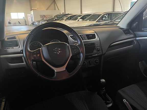 Suzuki Swift 9 of 15