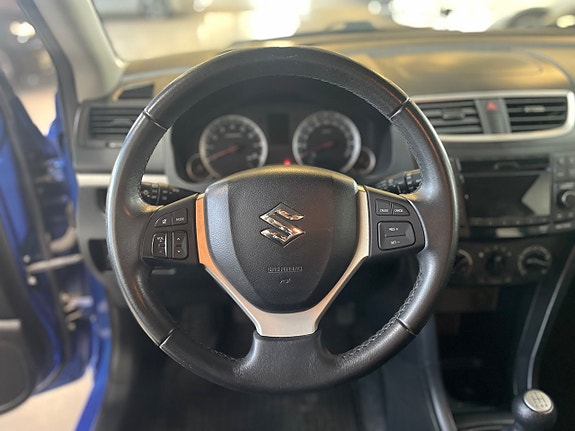 Suzuki Swift 12 of 15
