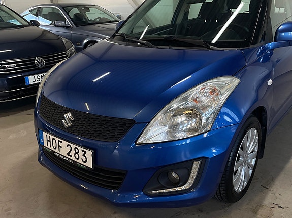 Suzuki Swift 3 of 15