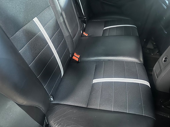 Ford Kuga 9 of 11